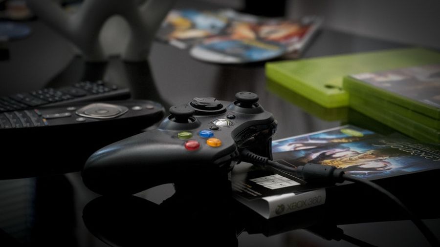 Xbox One X od 350 do ponad 500 zł taniej!